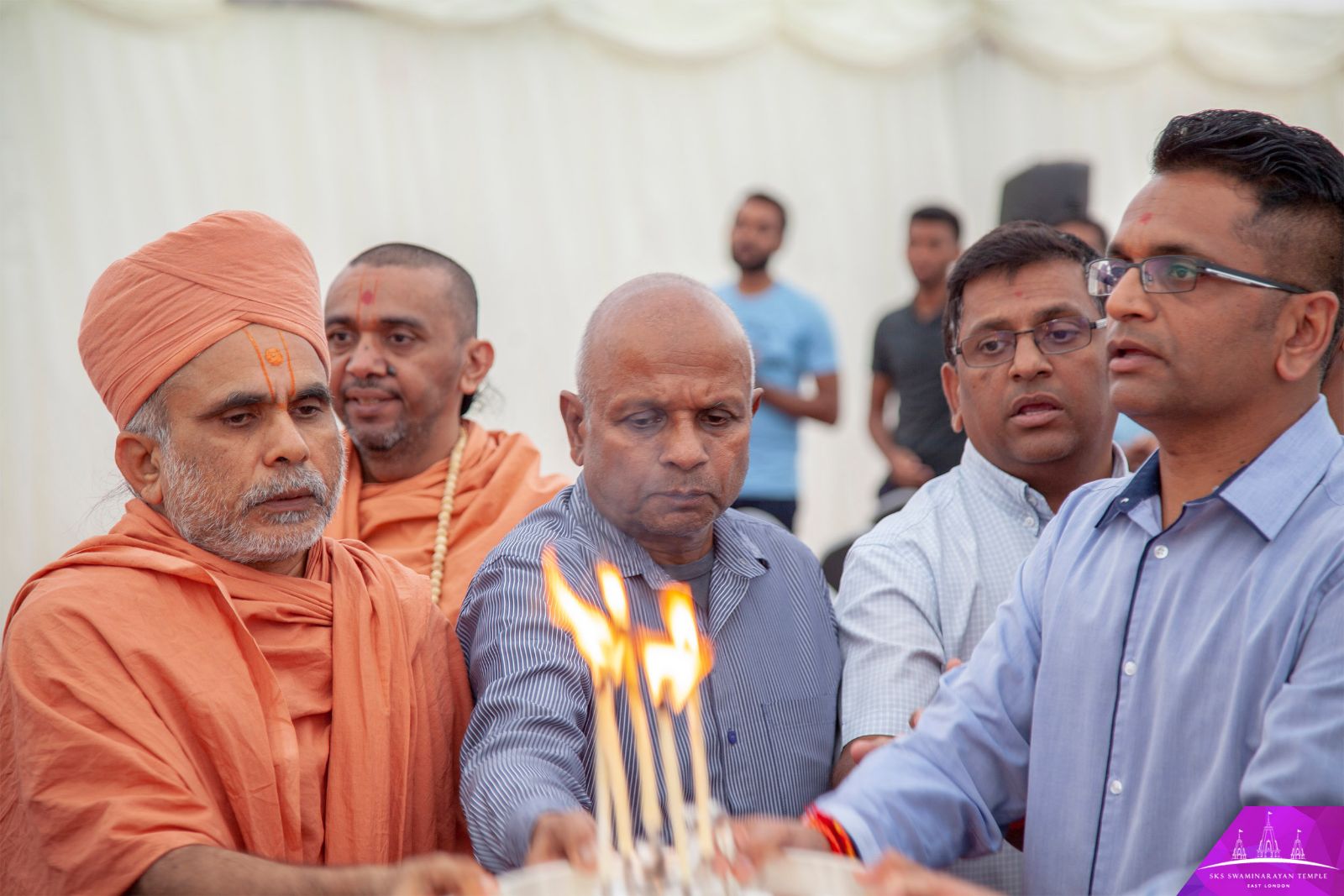 ©1987-2017 SKS Swaminarayan Temple East London